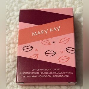 GIVE AWAY…Mary Kay Vinyl Shine Liquid Lip Set - Neutral and brown Hues 2 pc set